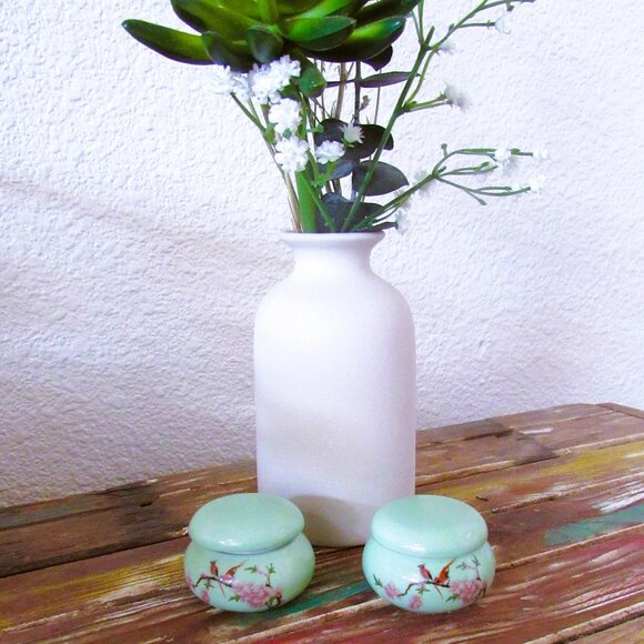 Two Tiny Asian Floral Candle Jars in Light Green and Floral Scented - NEW - Picture 1 of 4